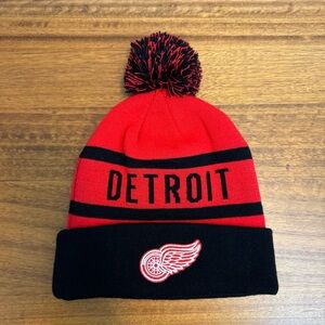 Detroit Red Wings Women's Black Red and Black Detroit Pom Beanie